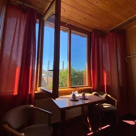 Malvy Hotell 2*